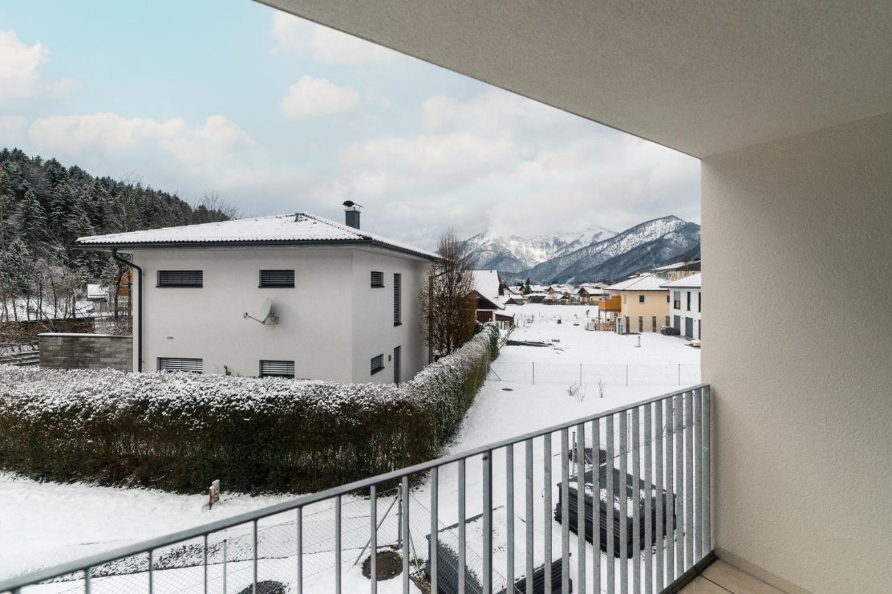 Ferienwohnung Bergsonne mit Sonnenbalkon und Tiefgaragen Parkplatz Bad Ischl Exterior foto